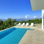 Villa Nafsika By Posarellivillas