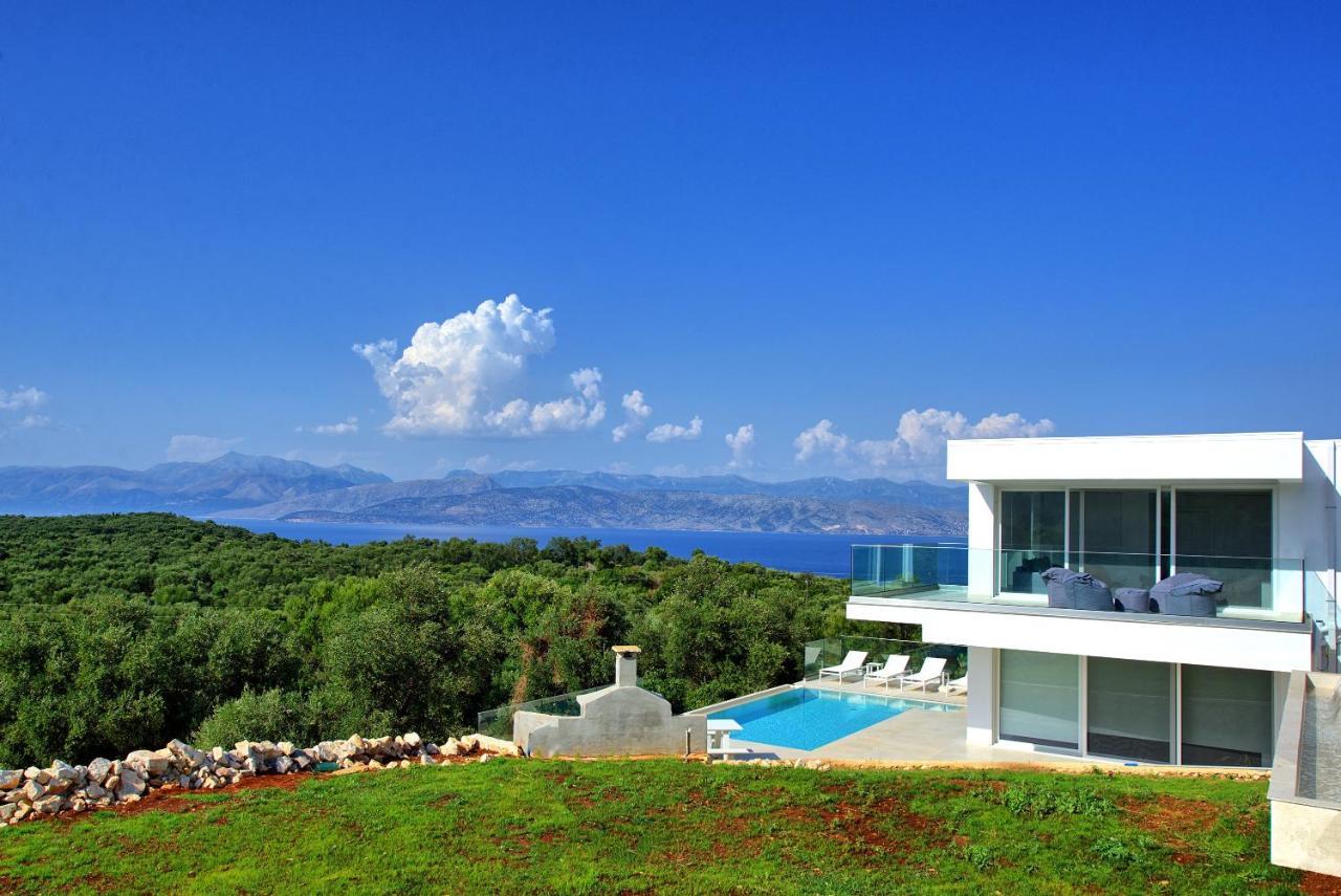 Nafsika By Posarellivillas Villa Peritheia